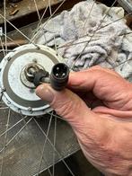 Voorwiel motor montego of tranz X 24 Volt, Ophalen, Zo goed als nieuw, Algemeen, Wiel