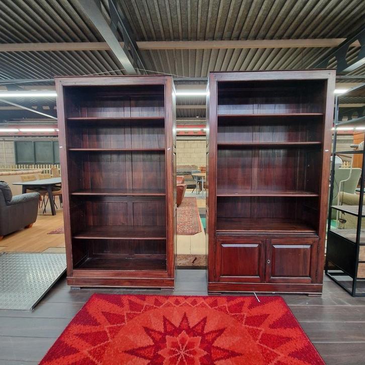 2 klassieke Boekenkasten - Massief Hout, Huis en Inrichting, Kasten | Boekenkasten, Gebruikt, 50 tot 100 cm, 200 cm of meer, 25 tot 50 cm