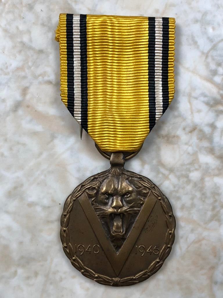 Herinneringsmedaille van de oorlog 1940-1945, België., Verzenden, Overige soorten, Overige gebieden, Lintje, Medaille of Wings