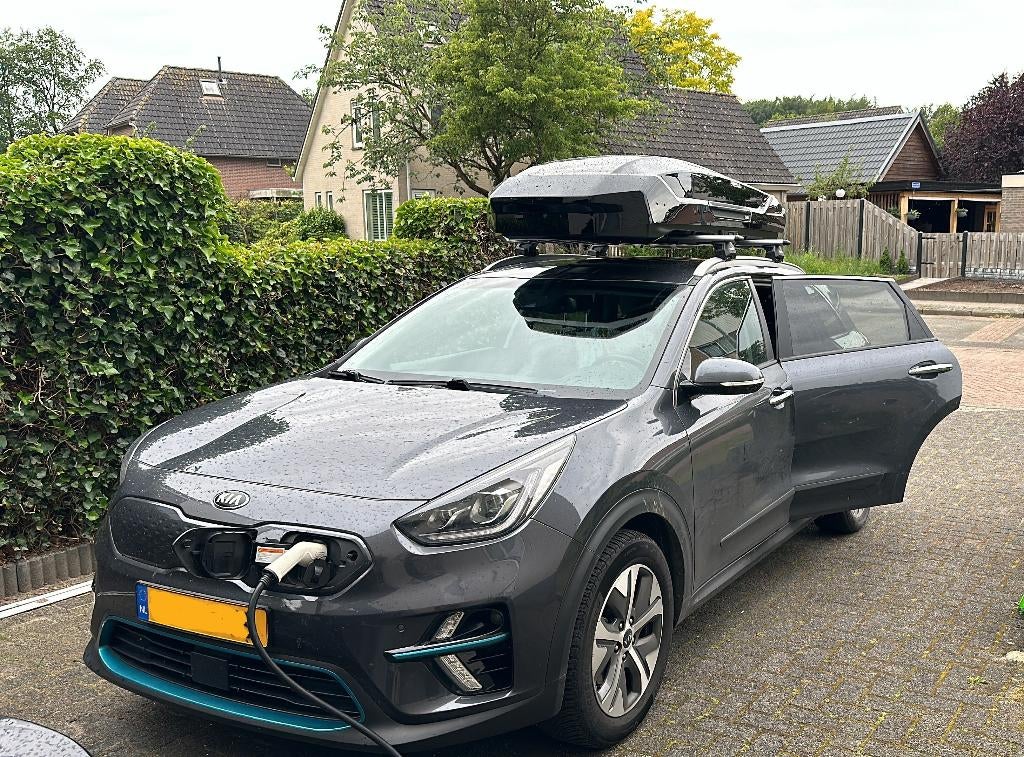 Thule WingBar Evo dakdragers voor Kia (e-)Niro (2016-2022), Ophalen, Zo goed als nieuw