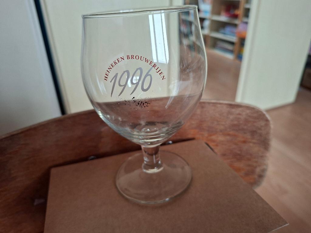 bierglas Heineken Brouwerijen 1996, Ophalen of Verzenden, Zo goed als nieuw, Glas of Glazen, Heineken