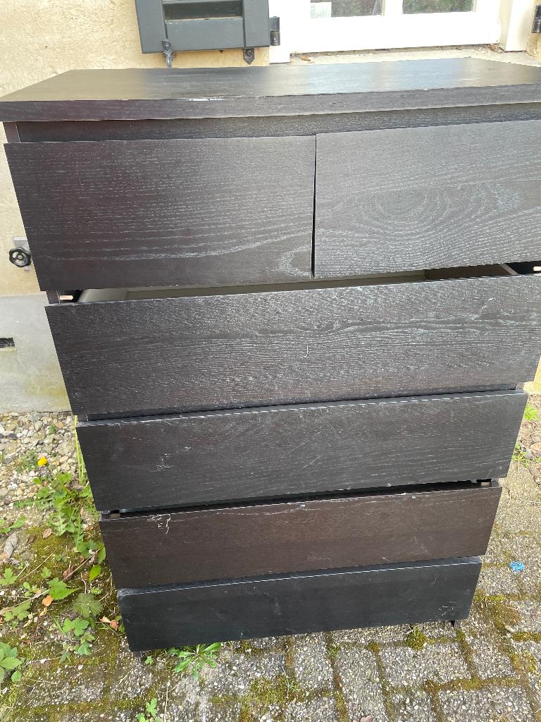 GRATIS: Ladekast Malm ikea, Huis en Inrichting, Kasten | Ladekasten, Ophalen, Overige materialen, Gebruikt, 5 laden of meer