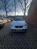 BMW X1 2.0 Sdrive 18I AUT 2015 Wit, Euro 5, Achterwielaandrijving, 1995 cc, Zwart