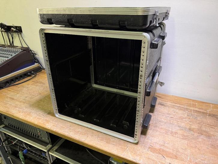 Stagg ABS Flightcase Doubledoor 10U, Muziek en Instrumenten, Behuizingen en Koffers, Gebruikt, Overige instrumenten, Flightcase