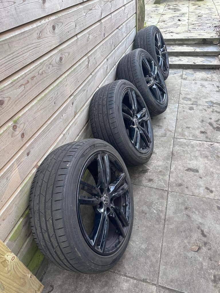 Org. BMW M velgen (486M) met ZOMERbanden., Auto-onderdelen, Ophalen, 18 inch, Gebruikt, Banden en Velgen