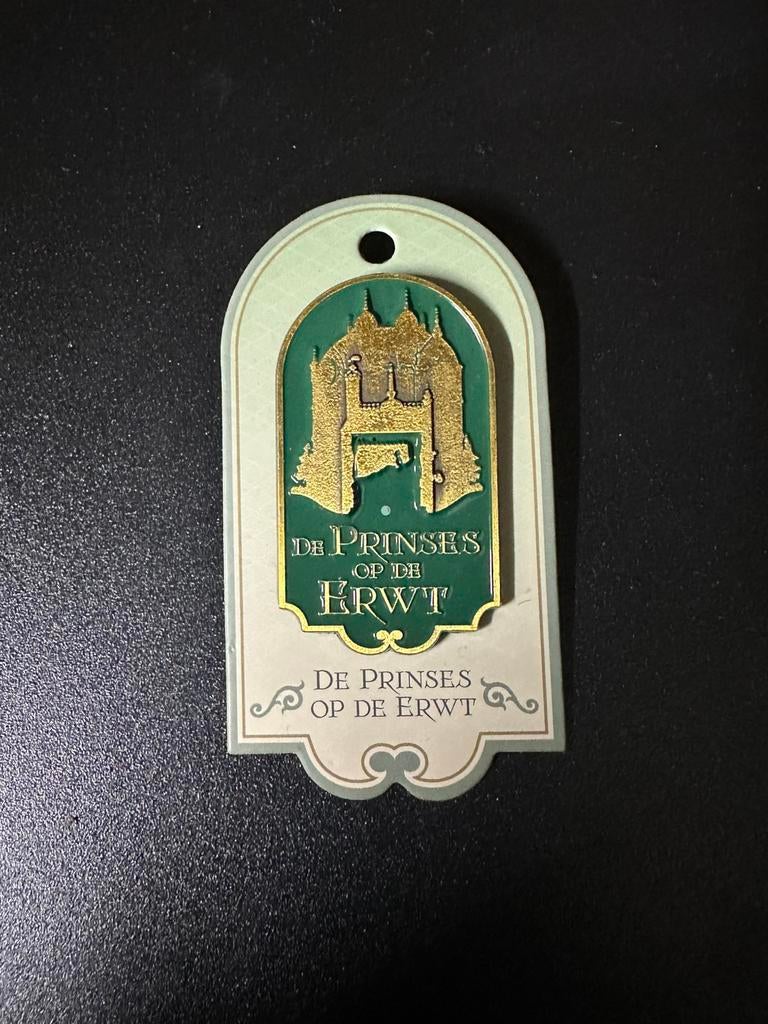Efteling pin prinses op de erwt, Verzamelen, Efteling, Ophalen of Verzenden, Zo goed als nieuw, Button of Speldje