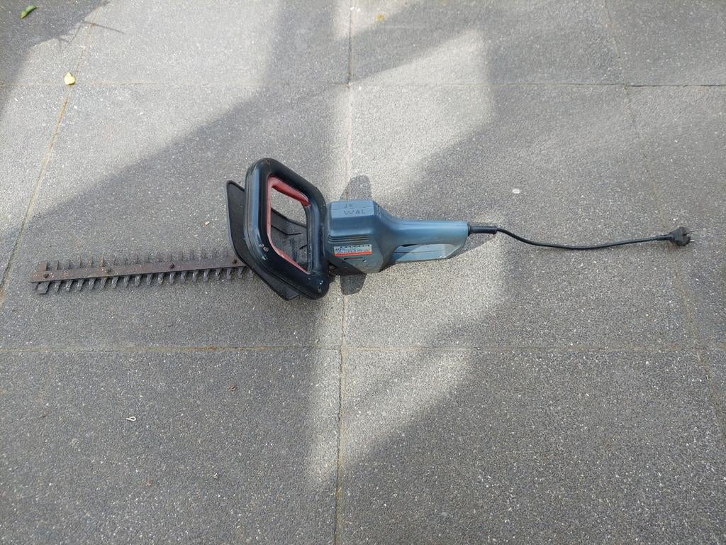 Elektrische heggenschaar Peugeot 400W, Tuin en Terras, Heggenscharen, Ophalen, Gebruikt, Elektrisch, Peugeot