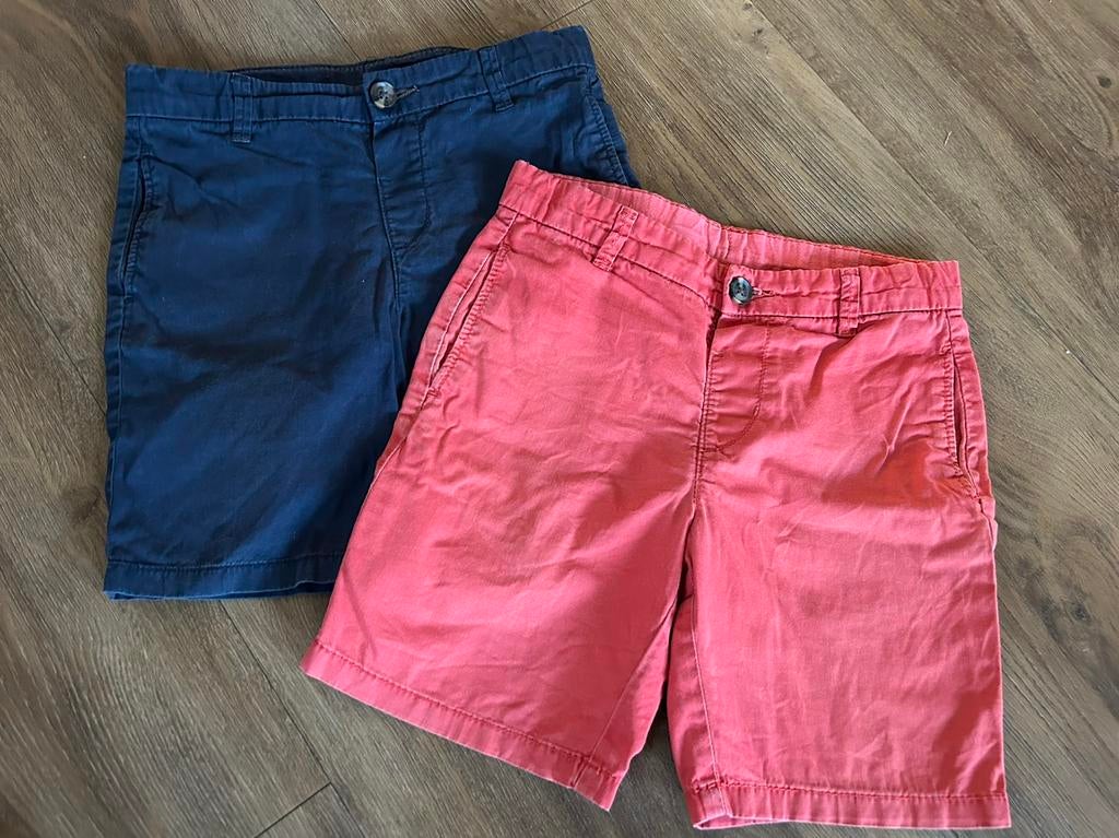 Korte broeken (2x) - maat 116 - H&M, Kinderen en Baby's, Kinderkleding | Maat 116, Ophalen of Verzenden, Zo goed als nieuw, Jongen