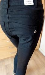 JEWELLY nieuwe baggy zwarte broek maat XS, Verzenden, Nieuw, Zwart, W27 (confectie 34) of kleiner
