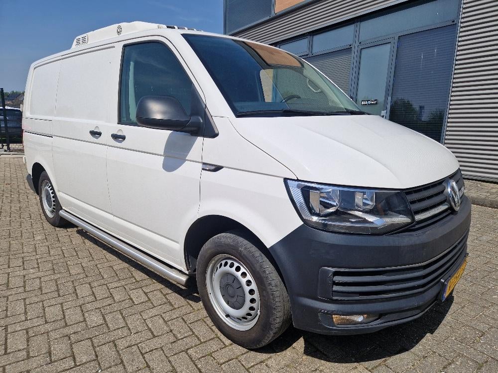 Volkswagen Transporter 2.0 TDI dag nacht koeling stekker air, Voorwielaandrijving, Stof, Gebruikt, Volkswagen