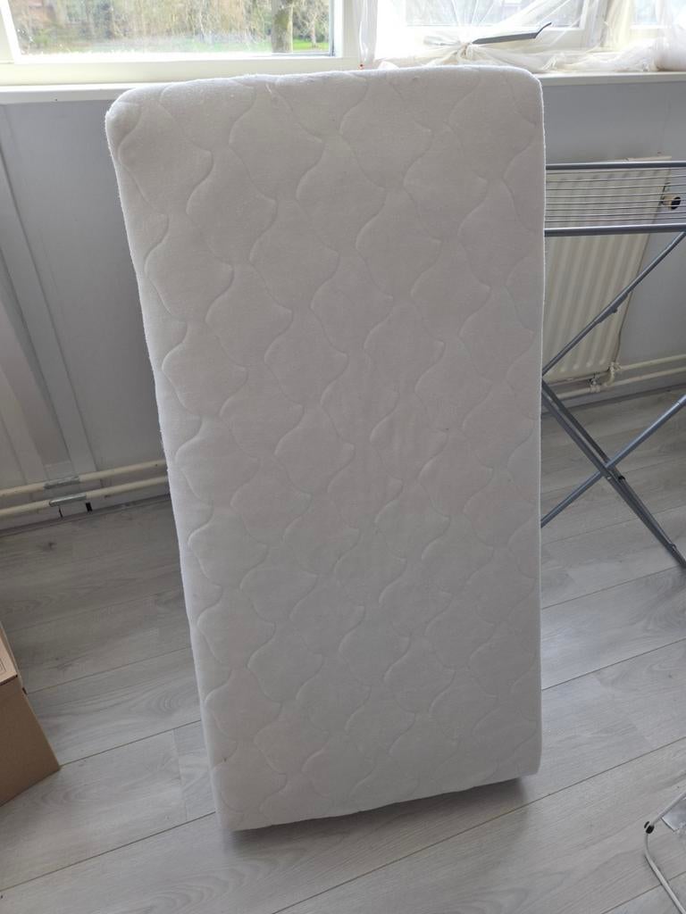 Matras kind 60x120, Huis en Inrichting, Ophalen, Eenpersoons