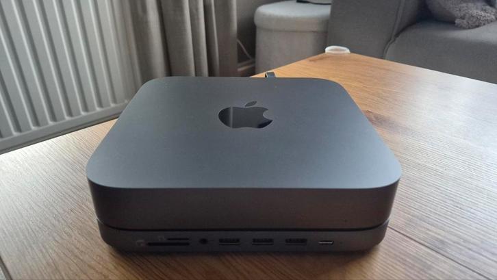 Mac Mini 2018 - Krachtige en compacte desktop, Computers en Software, Apple Desktops, Zo goed als nieuw, Mac Mini, SSD, 2 tot 3 Ghz
