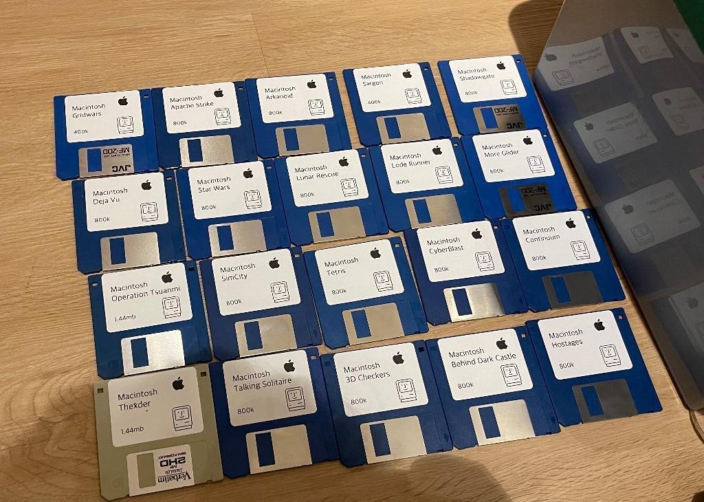 Apple Macintosh System 1.1 t/m 6.0.8 Floppy/diskette, Computers en Software, Beschrijfbare discs, Gebruikt, Overige typen, Ophalen of Verzenden