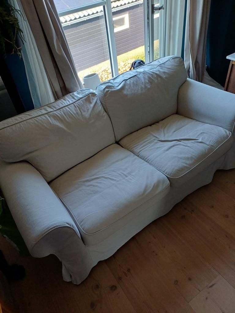 Ektrop IKEA 2 zits bank, Huis en Inrichting, Banken | Sofa's en Chaises Longues, Ophalen, Tweepersoons, 75 tot 100 cm, Zo goed als nieuw