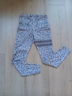 Sportlegging stronger maat M. Zo goed als nieuw., Kleding | Dames, Sportkleding, Maat 38/40 (M), Overige kleuren, Ophalen of Verzenden