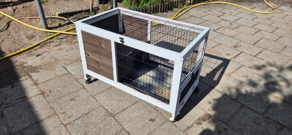 Houten binnen hok op wieltjes te koop, Ophalen, Hok, 90 cm of meer