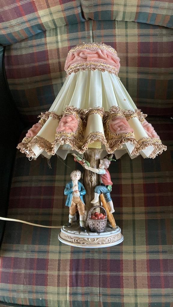 Beeld Schemerlamp, Ophalen of Verzenden