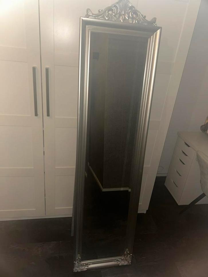 Brocante lange staande spiegel, ook voor aan de muur, Huis en Inrichting, Woonaccessoires | Spiegels, Gebruikt, Minder dan 50 cm
