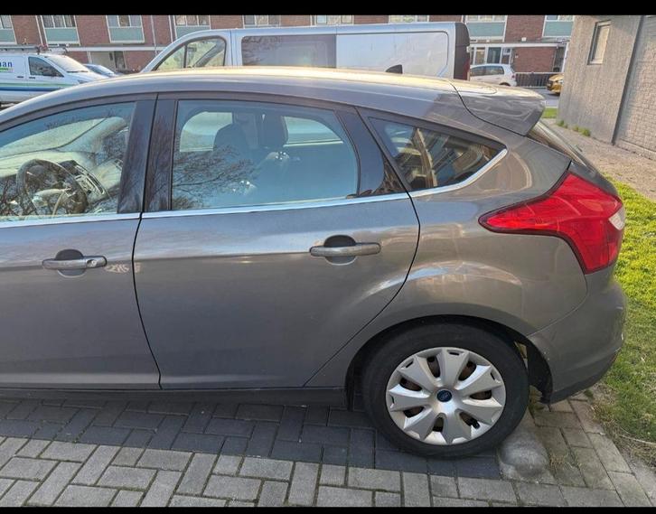 Ford Focus 1.6 Tdci 77KW 2013 grijs, Auto's, Ford, Particulier, Focus, Diesel, A, Hatchback, Handgeschakeld, Origineel Nederlands