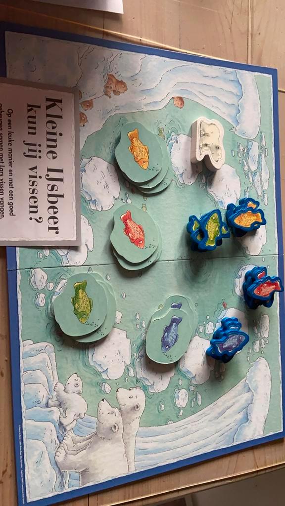 Kleine IJsbeer kun jij vissen? Bordspel, Hobby en Vrije tijd, Gezelschapsspellen | Bordspellen, Zo goed als nieuw, Drie of vier spelers