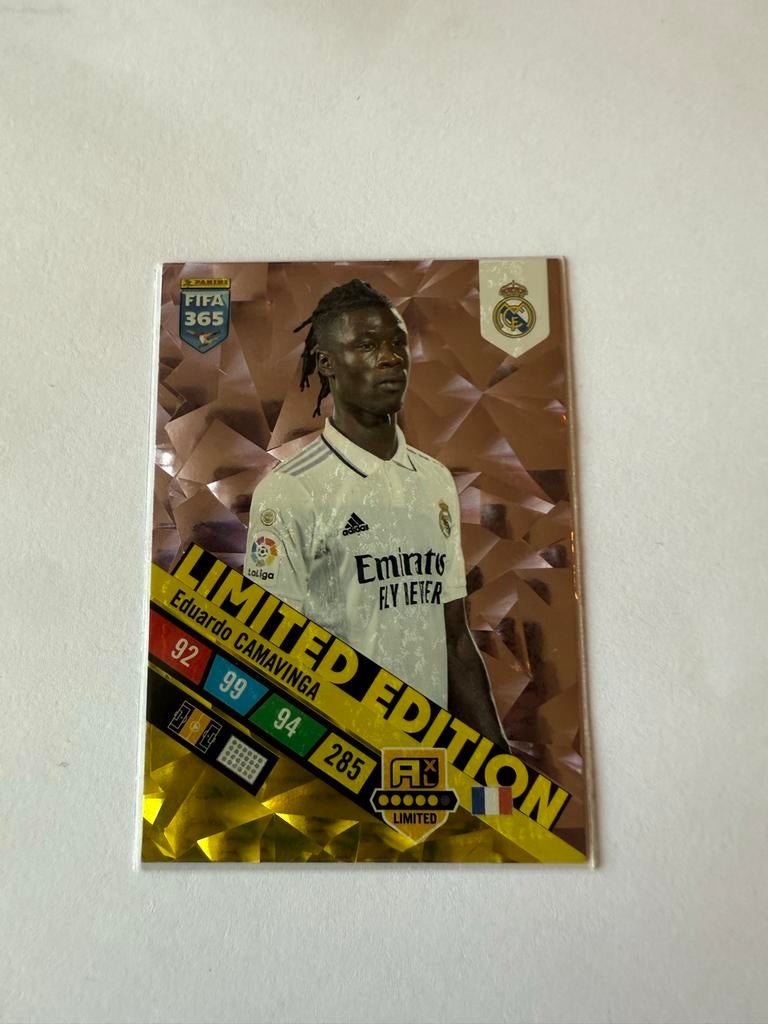 Eduardo Camavinga Limited Edition Spelerskaart FIFA 365, Ophalen of Verzenden, Zo goed als nieuw, Buitenlandse clubs, Spelerskaart