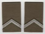 Set rang epauletten Sergeant, Cavalerie/Mil Adm (B17), Ophalen of Verzenden, Landmacht, Nederland, Embleem of Badge