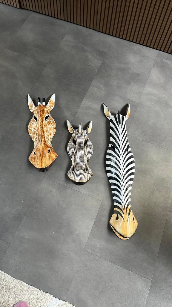 3x houten dieren wanddecoratie (giraffe & zebra) –, ., Ophalen of Verzenden, Zo goed als nieuw, .