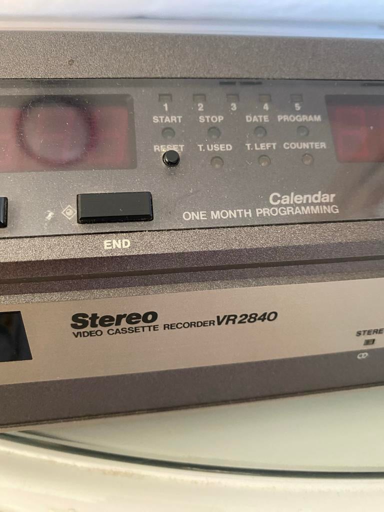 Philips VR2840 Video 2000 geeft geluid geen beeld, Ophalen, Niet werkend, Video 2000-speler of -recorder