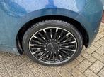 Fiat 500 La Prima 42 kWh *schuifdak *leer *carplay * 4season, Gebruikt, 118 pk, 4 stoelen, Leder