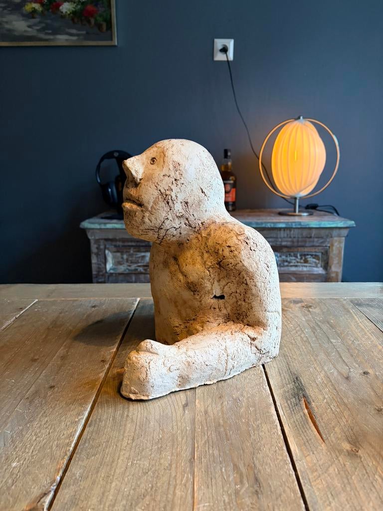 Keramieken gesigneerd beeld van Sjer Jacobs (Rennende Man), Ophalen, 20 - 50 cm, Steen of Keramiek, Beeld