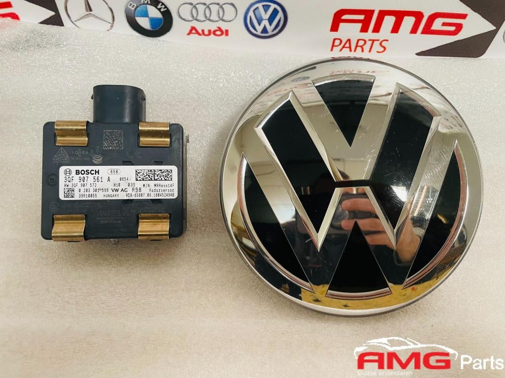 Vw Golf 7.5 ACC Radar Sensor Gril logo 3QF907561A 3G0853601A, Volkswagen, Volkswagen AG, Nieuw, Berliner Ring 2
38440  Wolfsburg, DE