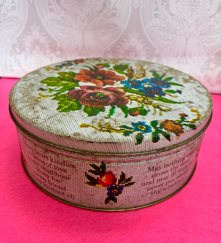Vintage bewaarblik blik trommel bloemen quotes engels rond, Ophalen of Verzenden, Gebruikt, Koek(jes), Overige merken