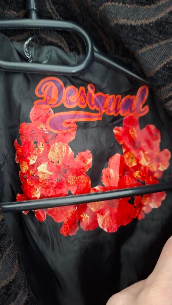 Desigual jas met zebraprint, Ophalen of Verzenden, Zo goed als nieuw, Maat 38/40 (M), Zwart