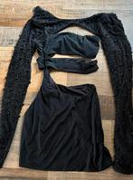 Oh Polly Embellished Long Sleeve Cut Out Mini Dress Black-S, Ophalen of Verzenden, Zo goed als nieuw, Zwart, Boven de knie