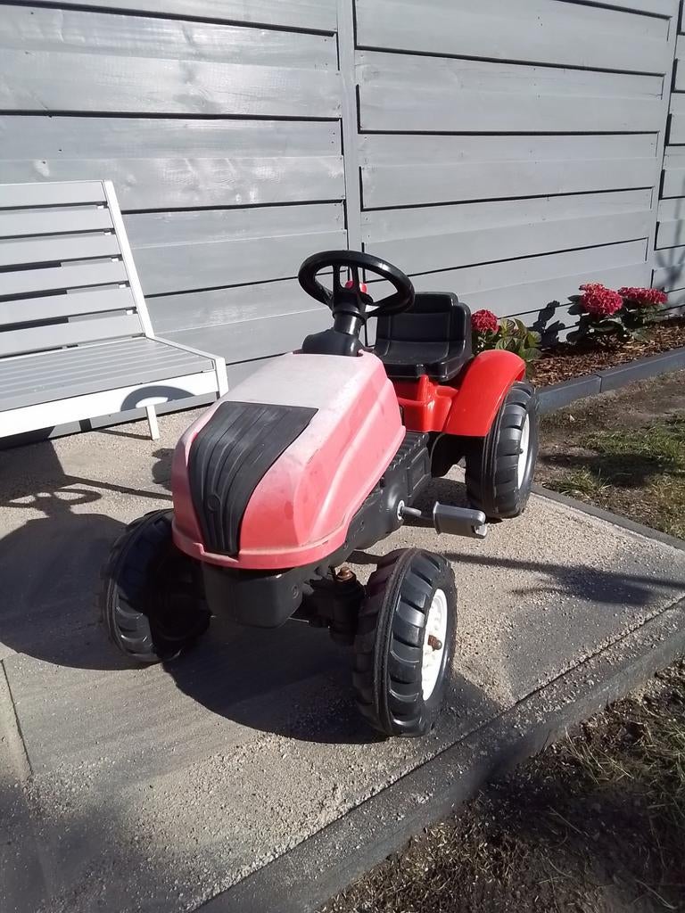 Traptractor rood/zwart gebruikt, Kinderen en Baby's, Speelgoed | Buiten | Skelters, Ophalen, Gebruikt, Overige merken