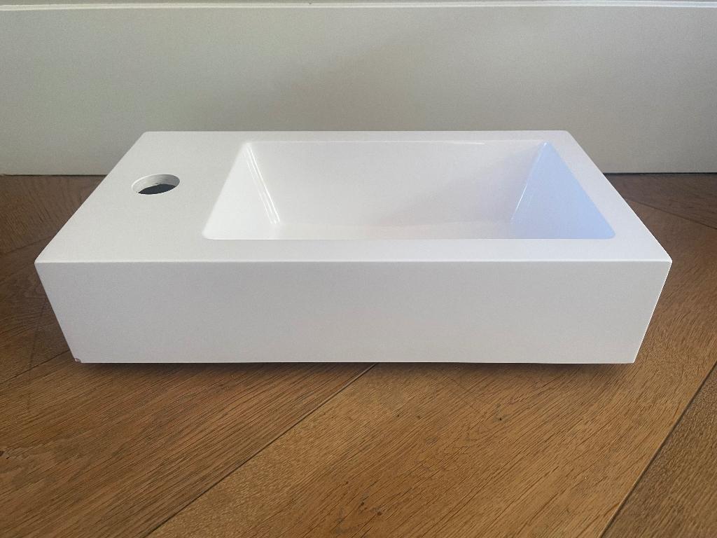 Fonteintje glanzend wit, Doe-het-zelf en Verbouw, Sanitair, Nieuw, Wastafel, Steen, Ophalen