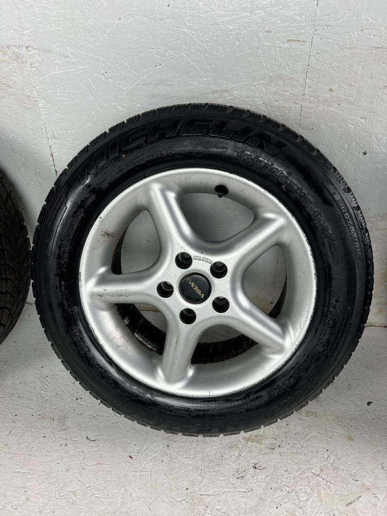 Originele Volvo S40 V40 V50 velgen 15" 5x108 winterset 7mm!, Niet ingevuld, Gebruikt, 15 inch, Banden en Velgen