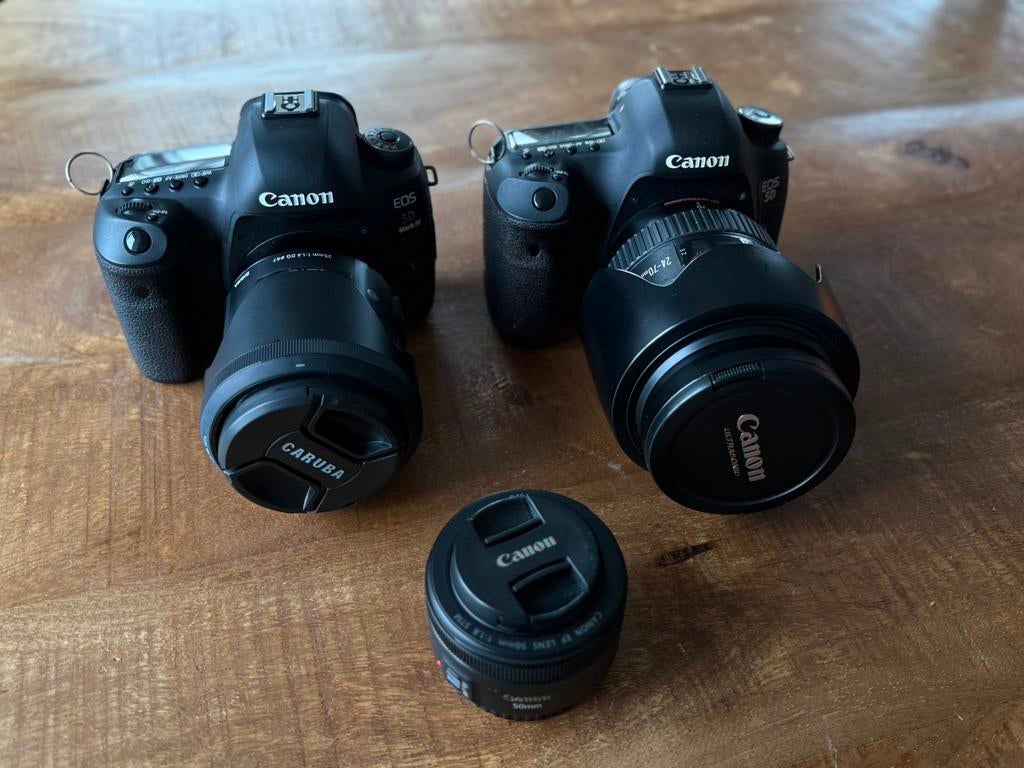Camera’s & flitsers set | Canon 5D Mark IV & Mark III, Ophalen, Gebruikt, Spiegelreflex, Canon