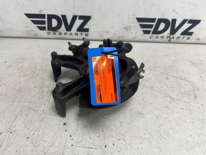 Fusee links-voor van een Volkswagen Polo, Gebruikt, -, Volkswagen, -