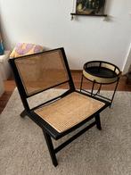 Kuipstoel rotan met bijpassend tafeltje, Ophalen, Bruin, Riet of Rotan, Zo goed als nieuw