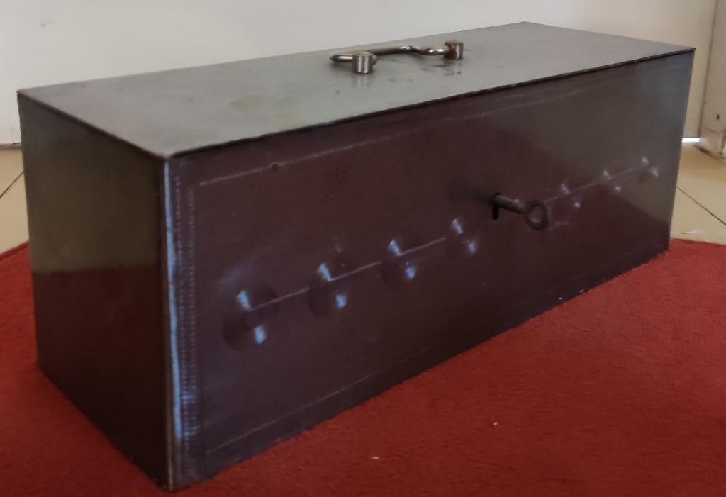 Beaumont geldkist / kist voor documenten, Antiek en Kunst, Ophalen of Verzenden