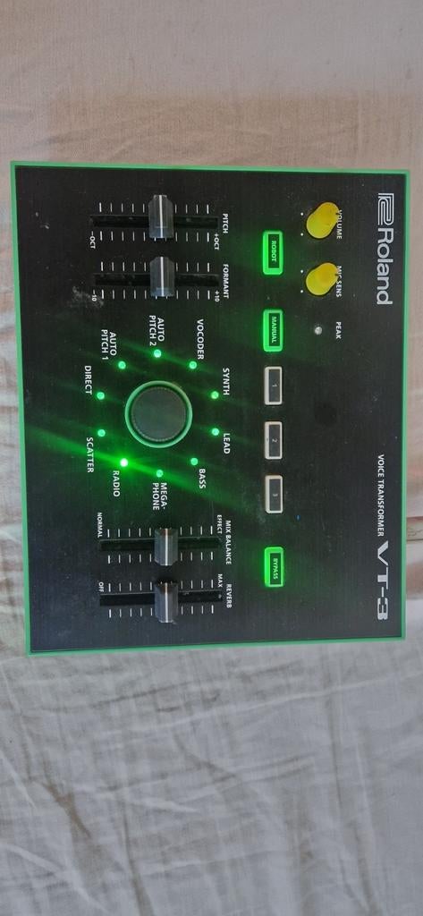 Roland VT-3 voice transformer vocoder autotune effect, Ophalen of Verzenden, Reverb
