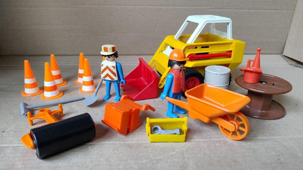Playmobil setje Wegenbouw 2 poppetjes, auto en accessoires, Ophalen of Verzenden, Gebruikt, Los playmobil