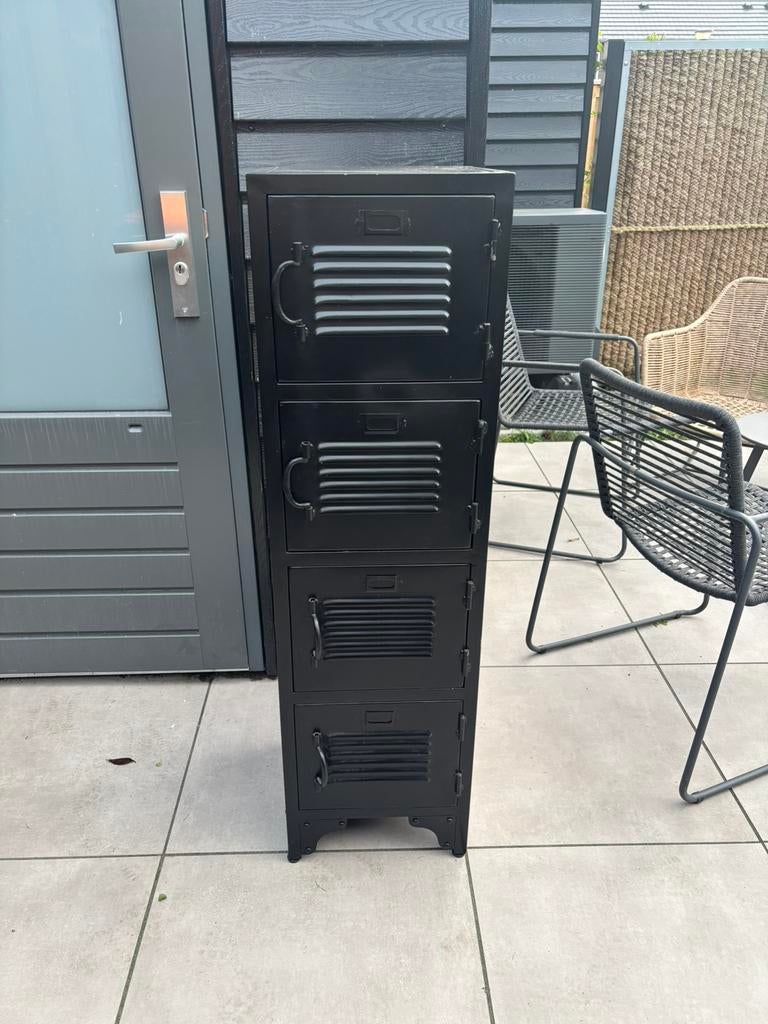 Lockerkast zwart, Ophalen, Gebruikt