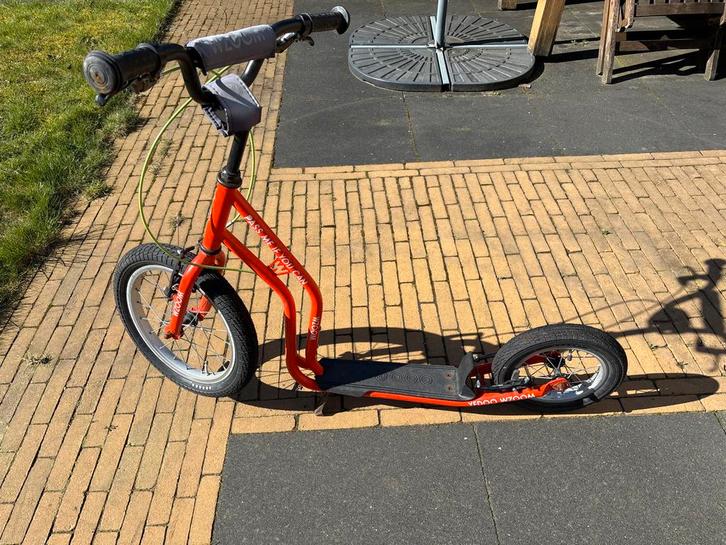 Wzoom step, rood, netjes weinig gebruikt, Fietsen en Brommers, Steps, Zo goed als nieuw, Gewone step, Ophalen