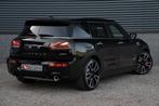 MINI Clubman JCW ALL4 306PK | NL Auto | full option | Pano |, 1525 kg, Gebruikt, 4 cilinders, Zwart