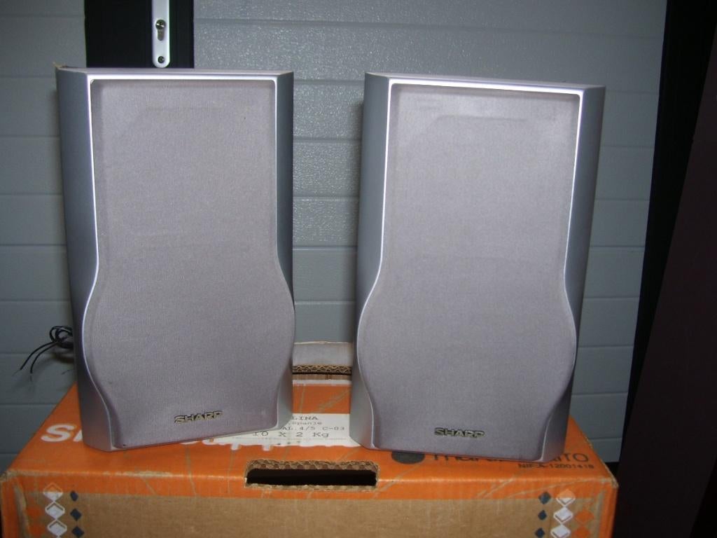 BOXEN SHARP, Overige merken, Ophalen of Verzenden, Zo goed als nieuw, Minder dan 60 watt