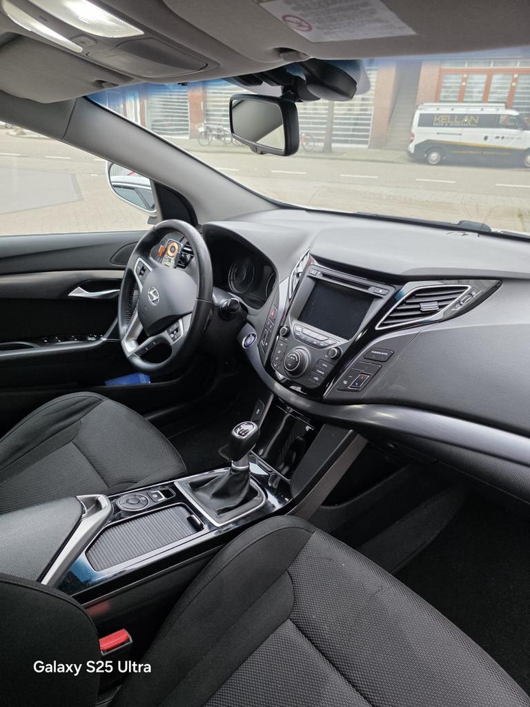 Hyundai i40 1.6 GDI Stationwagon 2012 Wit, Auto's, Hyundai, Achterwielaandrijving, 4 cilinders, Wit, Origineel Nederlands