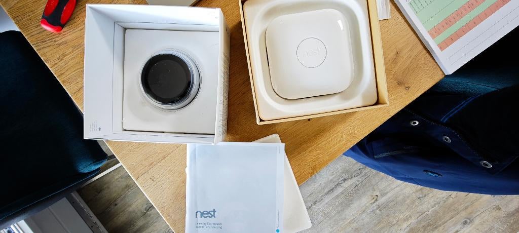 google nest learning thermostaat v3, Doe-het-zelf en Verbouw, Thermostaten, Verzenden, Slimme thermostaat, Zo goed als nieuw