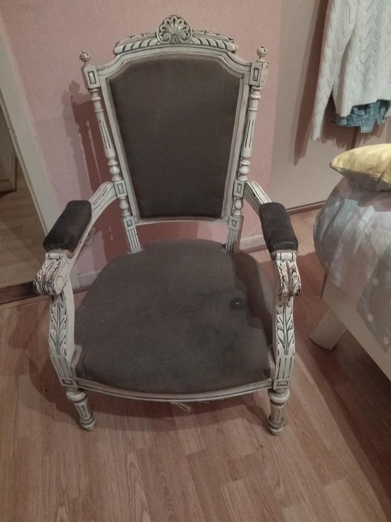Antieke Louis XVI Stijl Armstoel - Brocante Fauteuil, Ophalen of Verzenden